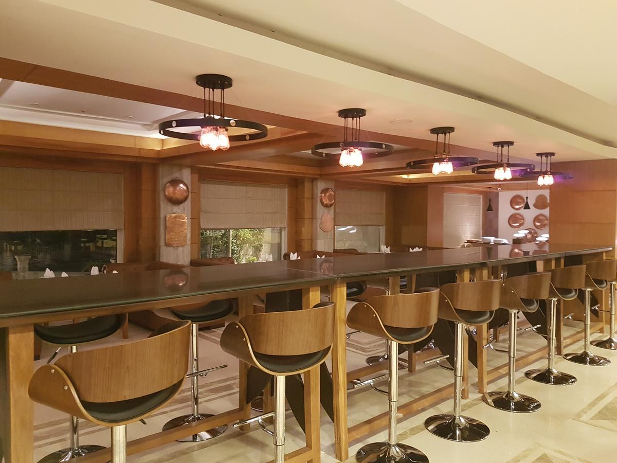 Udman Hotels And Resorts By Ferns N Petals New Delhi Buitenkant foto