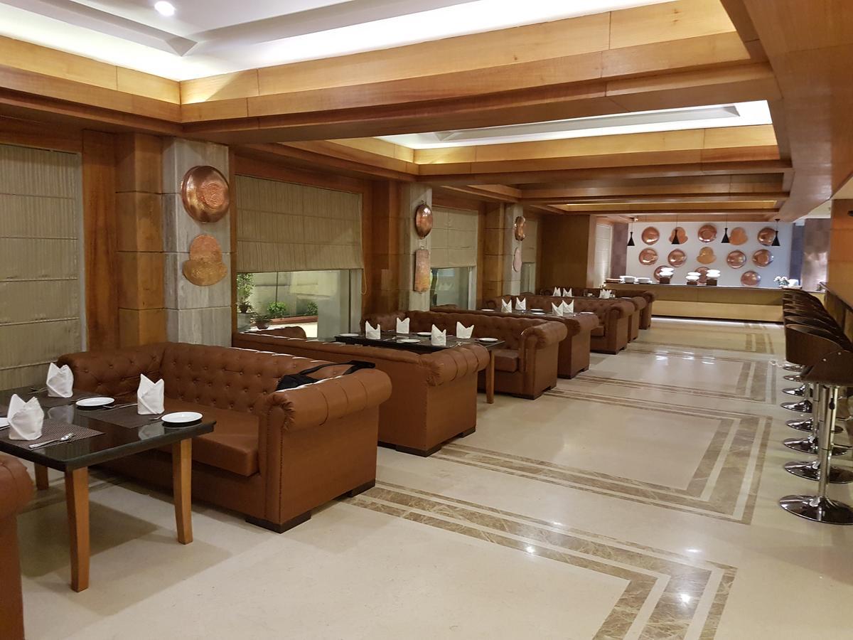 Udman Hotels And Resorts By Ferns N Petals New Delhi Buitenkant foto
